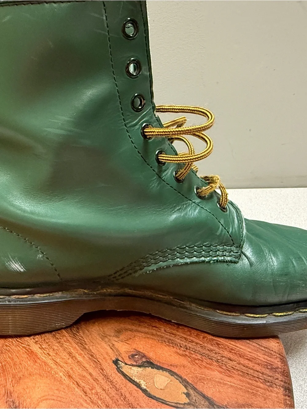 Vintage Dr Martens 1460 Green Made in England 8 Eye Boots UK 10